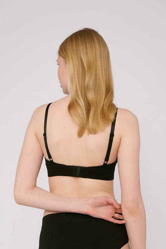 shop triangle bra by Organic Basics I black
