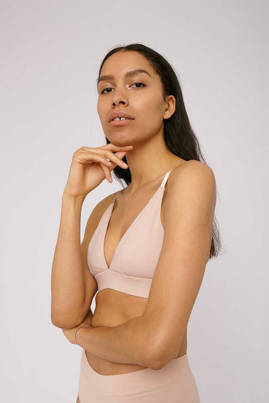 shop triangle bra by Organic Basics I oak