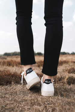 v-10 sneaker extra white black by Veja on thegreenlabels.com
