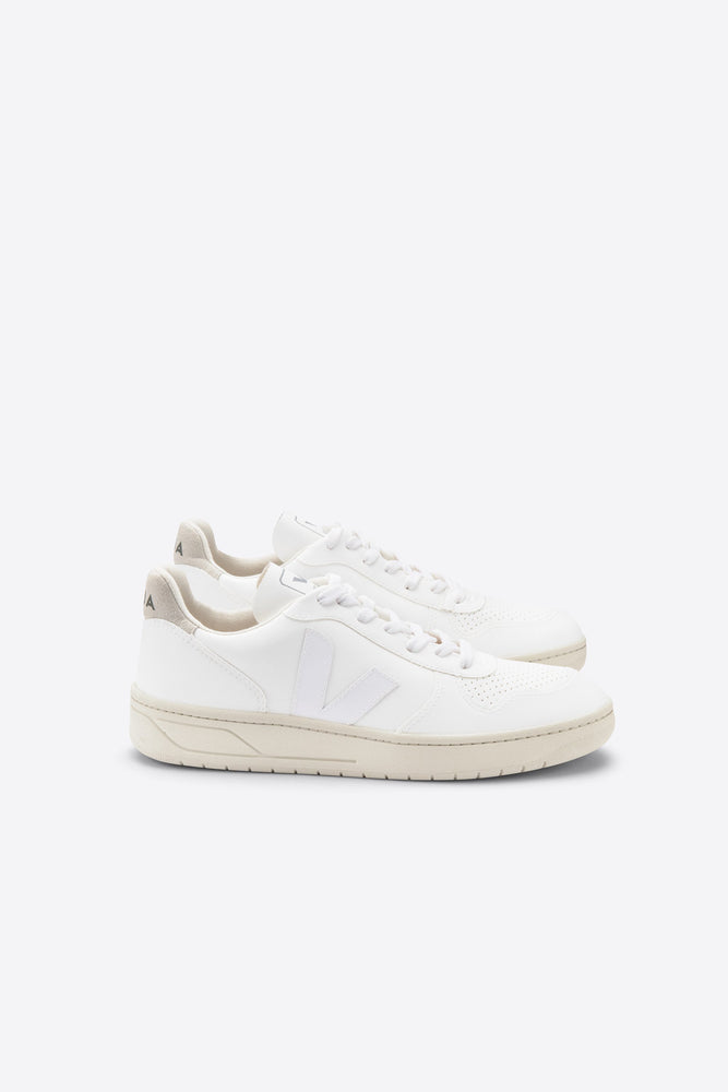shop v-10 sneaker cwl white natural by Veja at thegreenlabels