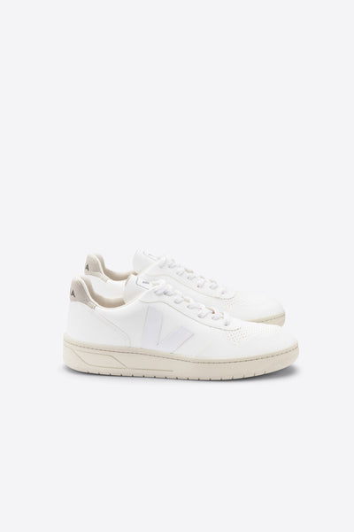 shop v-10 sneaker cwl white natural by Veja at thegreenlabels