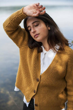 anna wool cardigan mustard