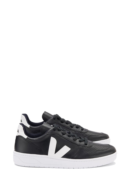 v-10 leather sneaker black white by Veja on thegreenlabels