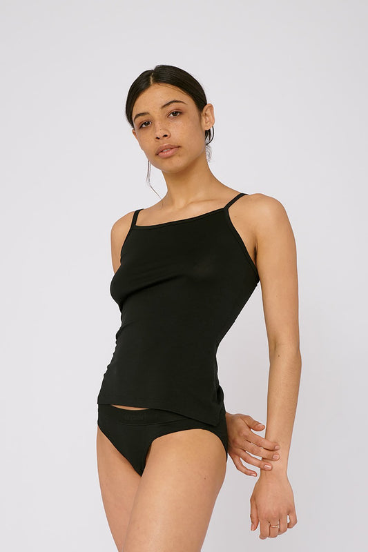 TENCEL „¢ Lite Singlet black by organic basics on thegreenlabels.com