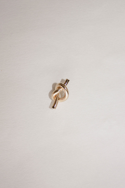 small knot earring gold <br> by sunny afternoon