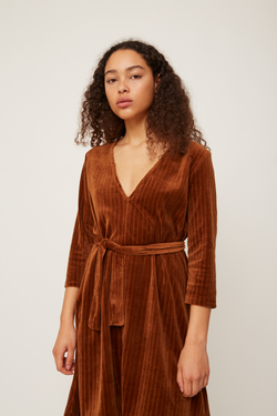 velvet short dress brown by rita row on thegreenlabels.com